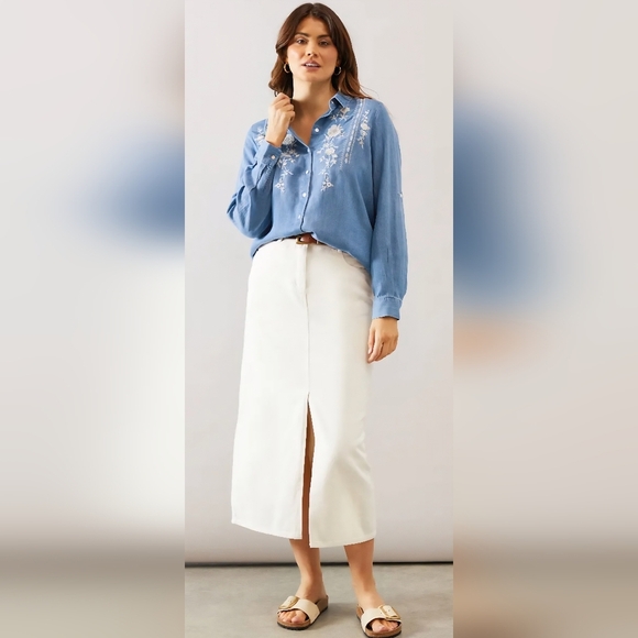 Style & Co Denim Button Up - Picture 2 of 8